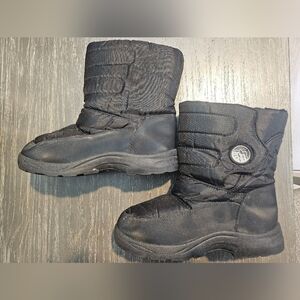 Kids Black Winter Snow Rain Boots, Shoes Boys Size 6. Warm